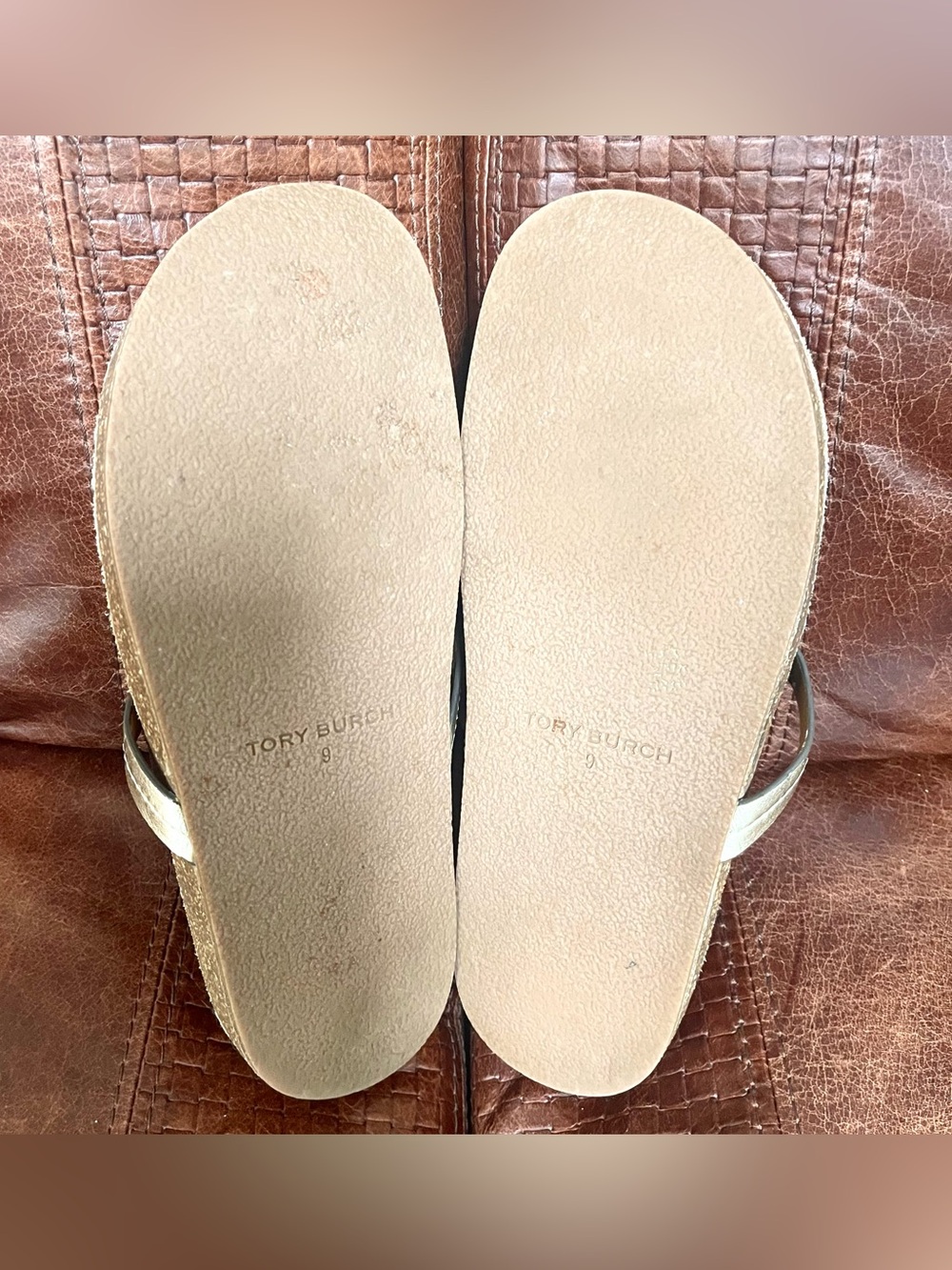 Tory Burch Metallic Silver Logo Cork Wedge Thong Sandals - Picture 11 of 12